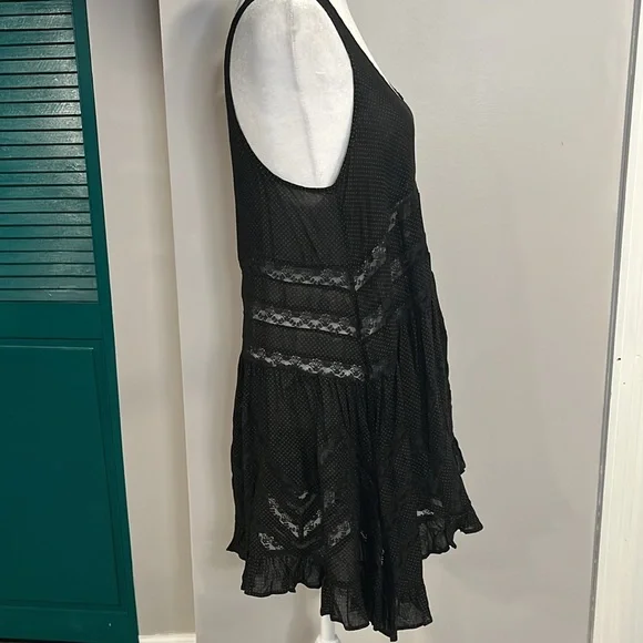 **SOLD** Free People Voile and Lace Trapeze Slip in all black - S - Picture 13 of 17